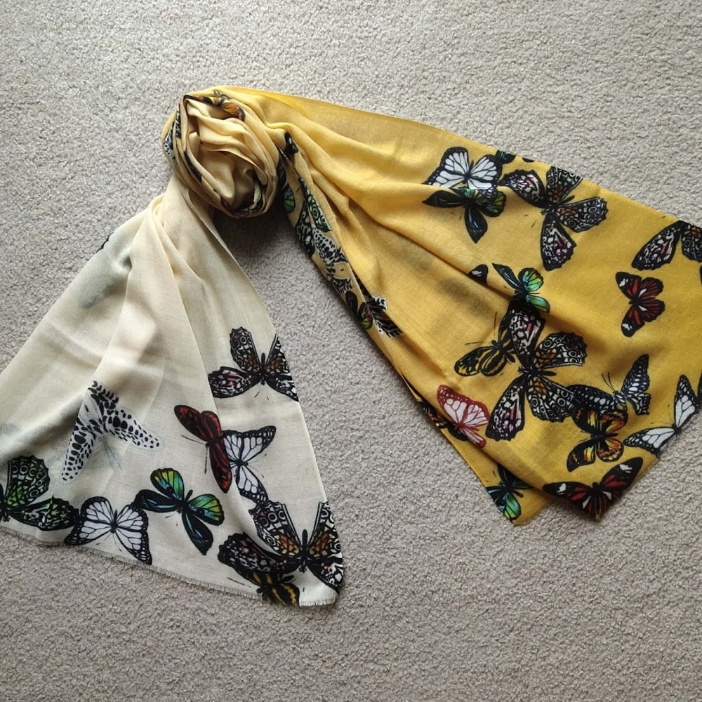 Cashmere scarf